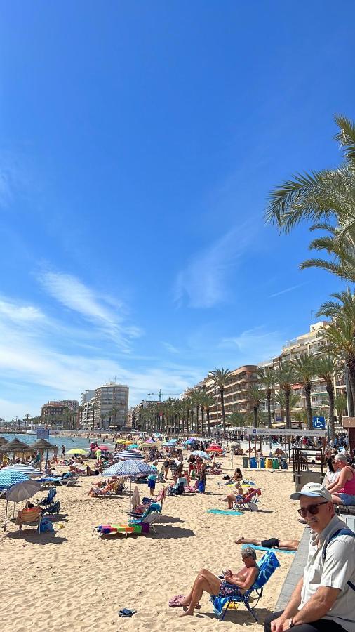 Beach Apartment Torrevieja Exterior photo